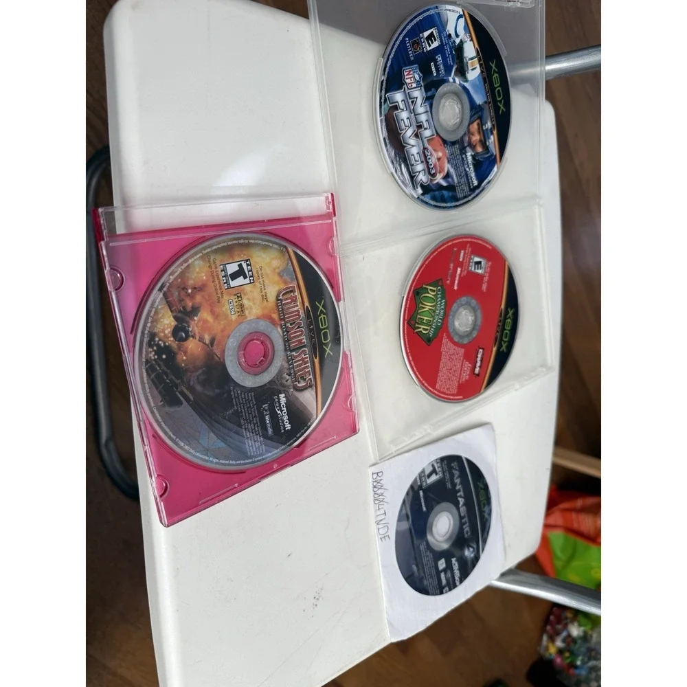 Lot Of 4 Xbox Games , Disc Only , NFL 2003, World Poker, Fantastic 4 Crimson Ski